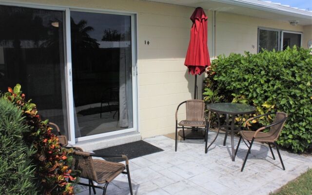 Jamaica Royale 014 - 1 Br Apts