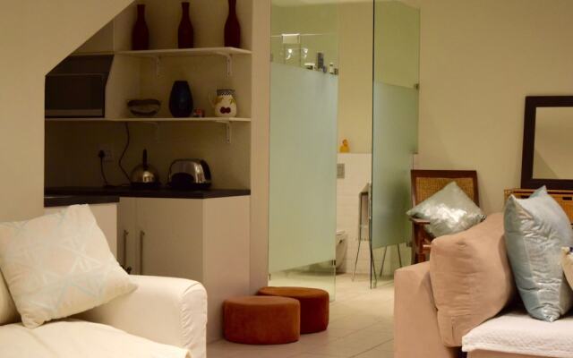 1 Bedroom Apartment in Fresnaye