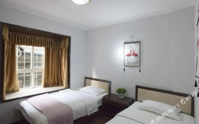 Junyuelai Hostel