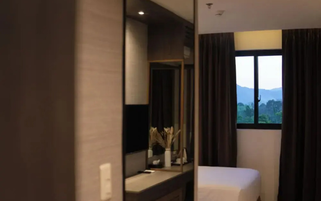 Adelina Hotel and Suites
