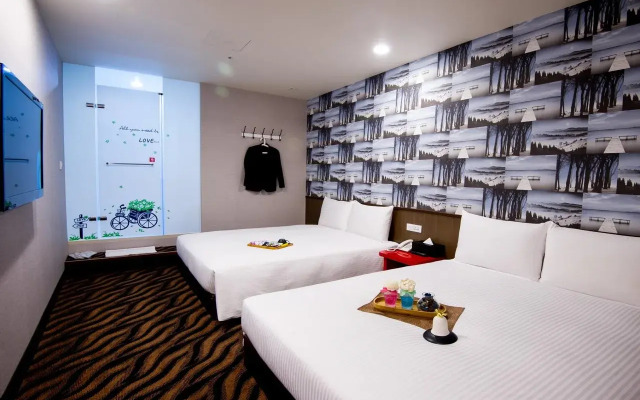 Diary of Taipei Hotel - Ximen Station