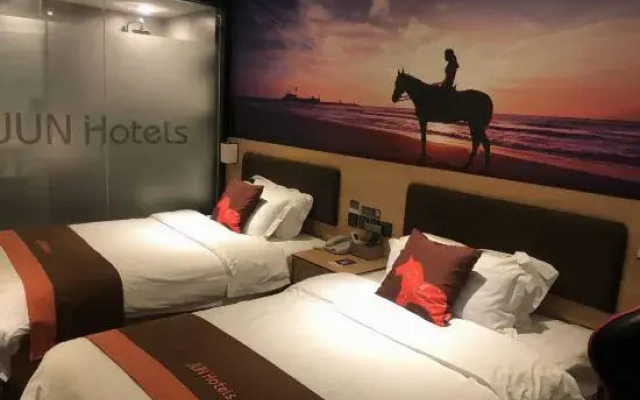 Xinyi Selection Hotel (Shenzhen Dongmen Store)