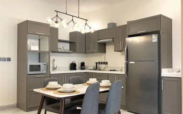 Kease D12 Al Qirwan Apartment