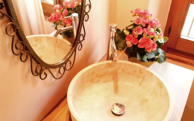 Almora Bed & Breakfast