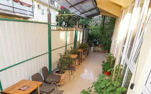 Na Vzletnaya 16 Guest House