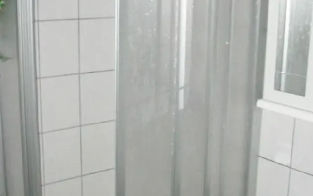 Amazing Apartment in Karlshagen With 2 Bedrooms