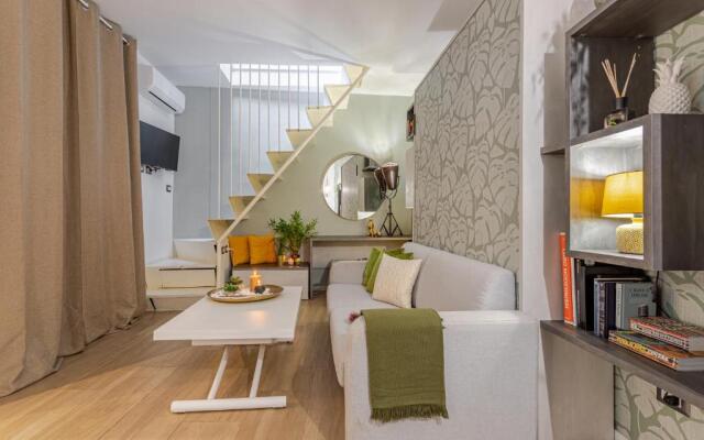 Green Terrace Loft Colosseum