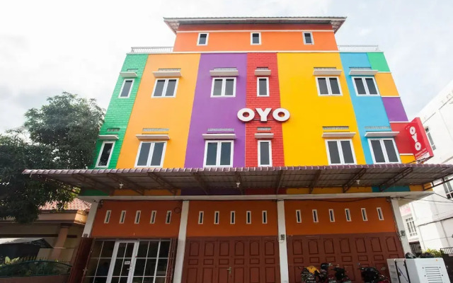 Sentosa Jaya Guest House by OYO Rooms