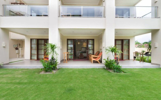 Peninsula Bay Resort