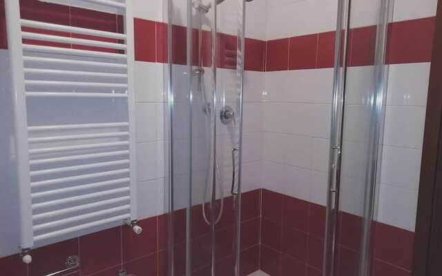 Apartment With 2 Bedrooms In Genova With Wifi