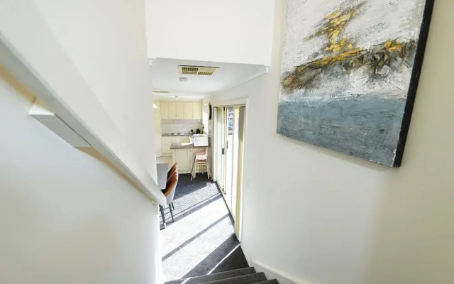 Exquisite 2BR Staycation Ringwood