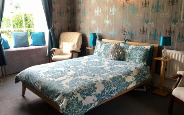 Gardenvale Manor House B&B