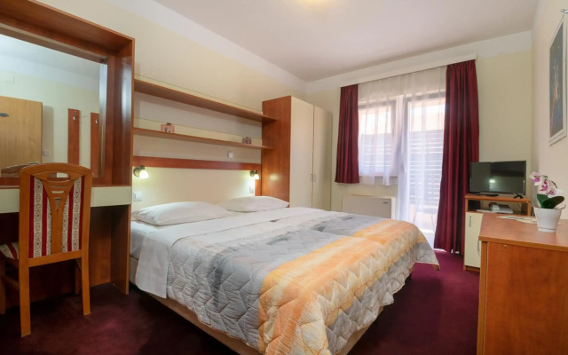 Hotel Adria