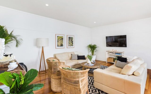 Salt Beach House 22