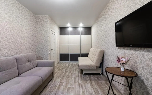 Apartments near the airport, RCB M12