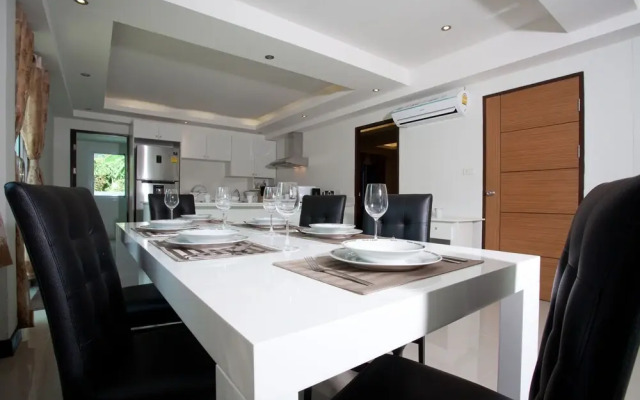 Villa Phawta 2 Bedrooms Villa in Kamala
