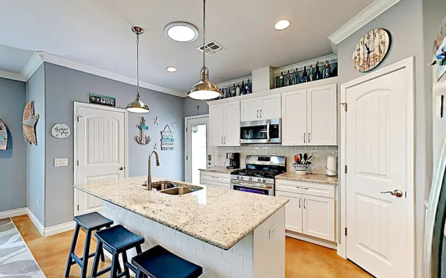 447 Rockport - 3 Br Home