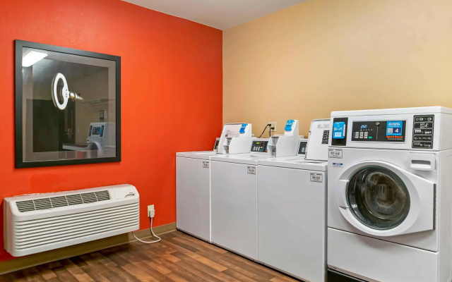 Extended Stay America Suites Detroit Dearborn