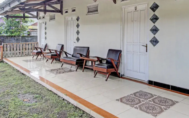 OYO 93660 New Family Hotel Syariah