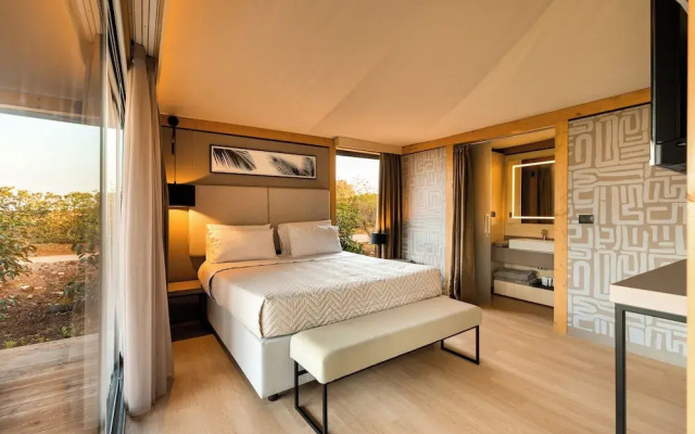 Infinito Resort