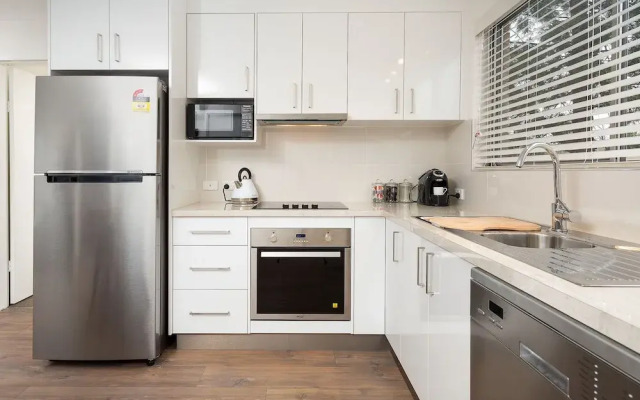 The Executive - Central & Sophisticated