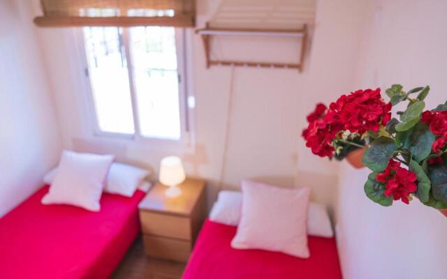 BEACH AND CENTER APARTMENT 2 BEDROOMs