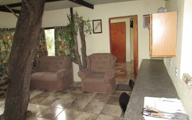 Amanzimlotzi Riverside Bush Camp