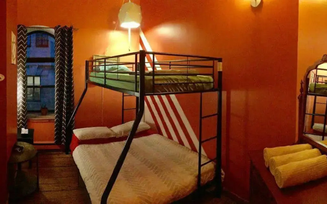 Auberge Alternative du Vieux-Montréal - Hostel
