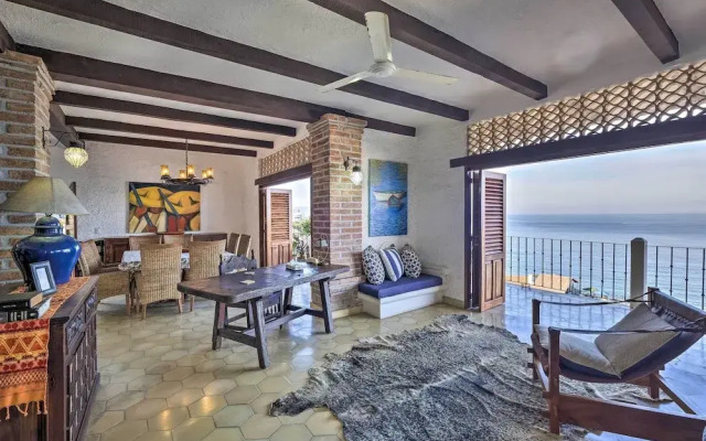Mid-century Modern Condo w/ Patio & Ocean Views!