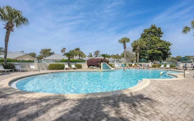 Private Beach & Community Pool