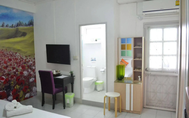 Phuket Art Home