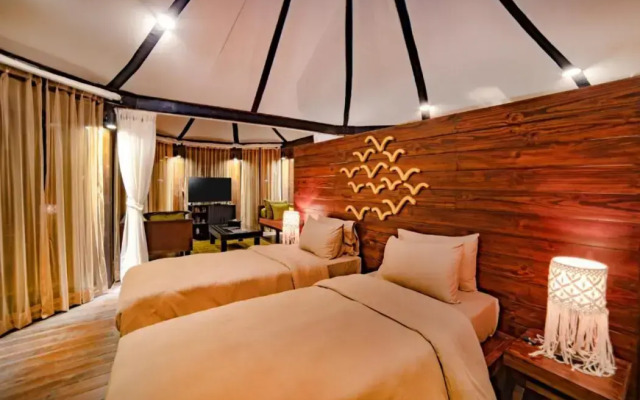 The Pavilions Himalayas Lake View