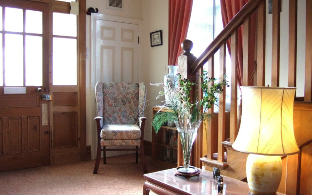 Sandfield Guest House