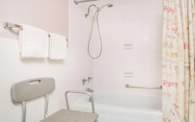 Knights Inn - Wabash, IN