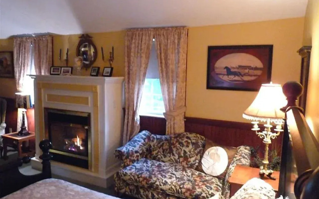 The Holiday House