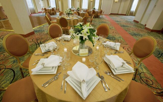 Homewood Suites by Hilton East Rutherford - Meadowlands