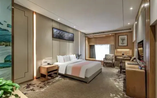 Jingsheng Hotel (Chongqing Daping Paradise Walk)