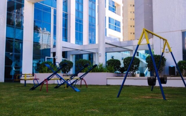 AV110 Completo e perto do metro