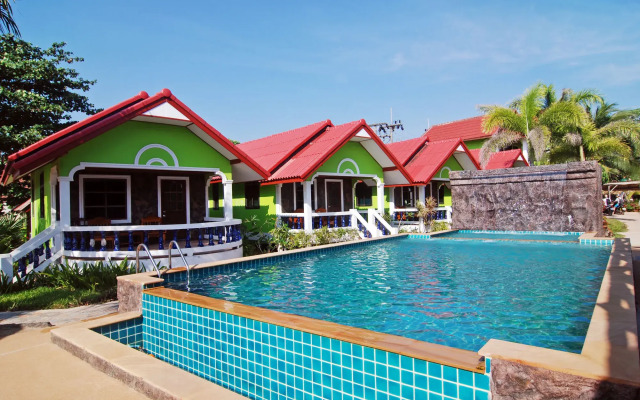 Lanta Nature Beach Resort