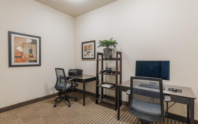 Holiday Inn Express Hotel & Suites OKLAHOMA CITY NORTHWEST, an IHG Hotel