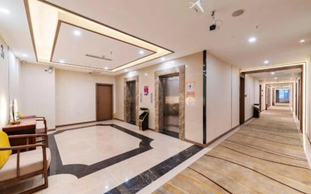 Nyingchi Impression Hotel