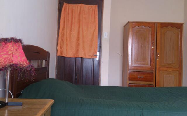 Hostal Isidoros