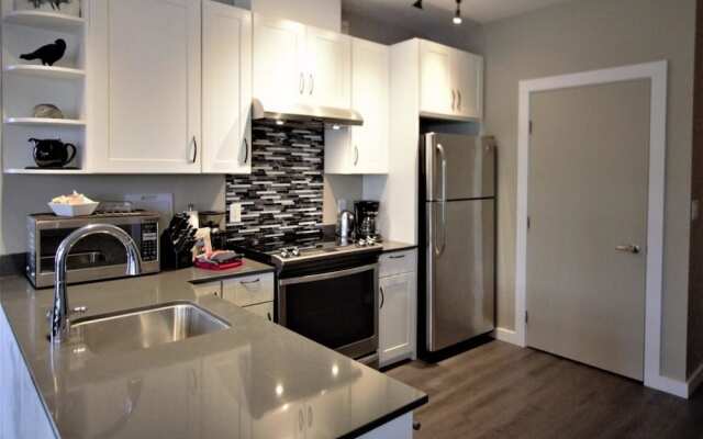 Whiskey Landing Lodge