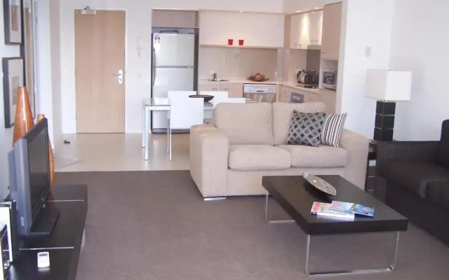 Chancellor Executive Apartments