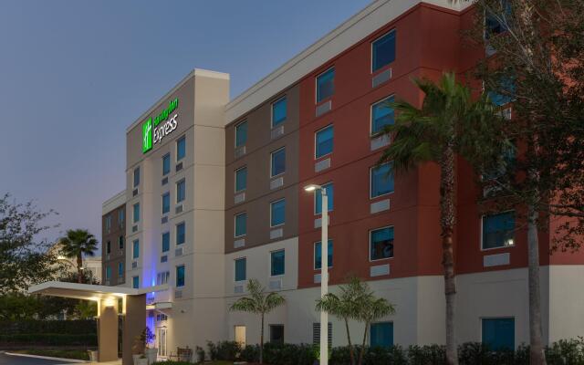 Holiday Inn Express Hotel & Suites Ft Lauderdale Airport/Cru, an IHG Hotel