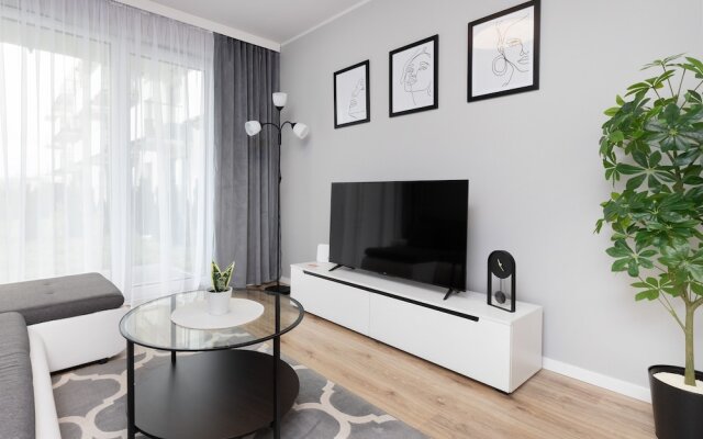 Gdynia Apartment Nasypowa by Renters