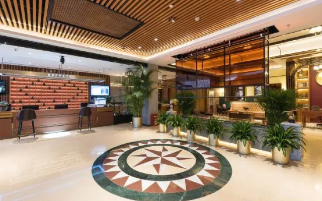 James Joyce Coffetel Hotel (Beijing Fengtai Huaxiang Xinfadi Subway Station) – Lobby – Beijing