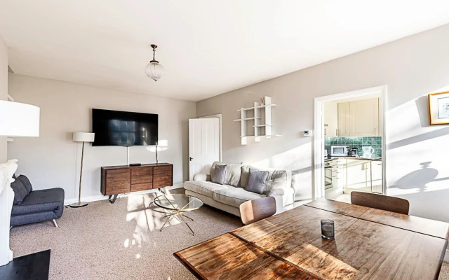 Beautiful One-bedroom Apartment In Notting Hill