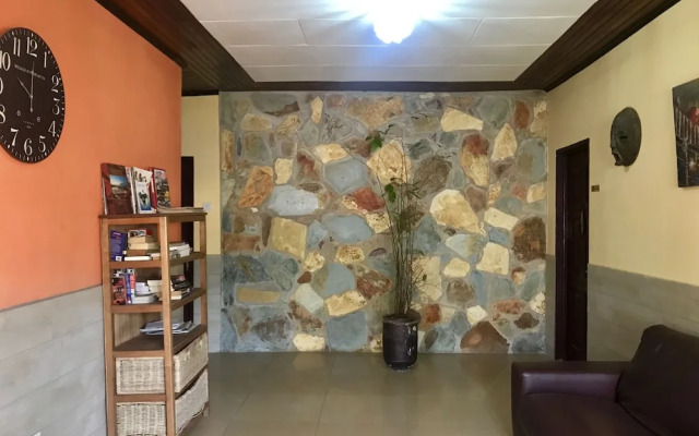 Omanye Lodge