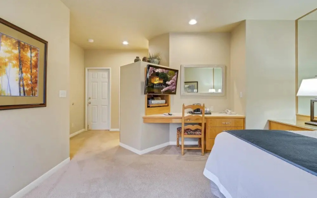 River Ridge 324b